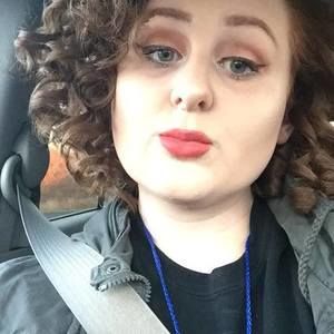 Meet your Posher, Michaela
